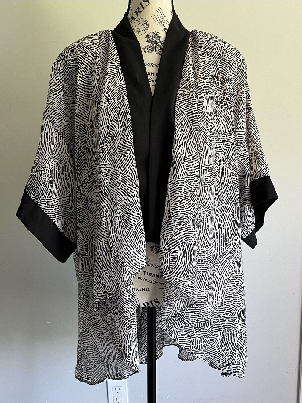 Vintage 80s Stewart Kimono Cardigan Black White New Wave Cyber Punk Dystopian